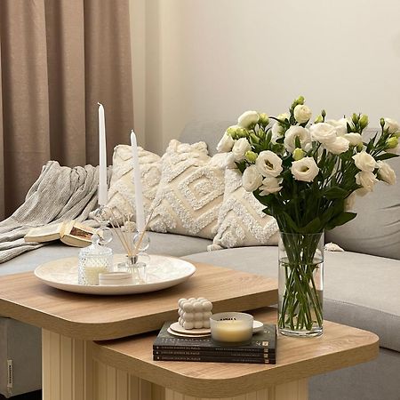 Aurora Apartment , In The Heart Of Атина Екстериор снимка