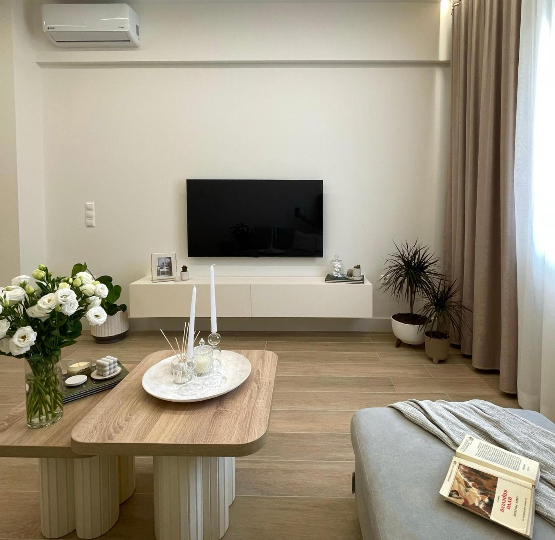 Aurora Apartment , In The Heart Of Атина Екстериор снимка