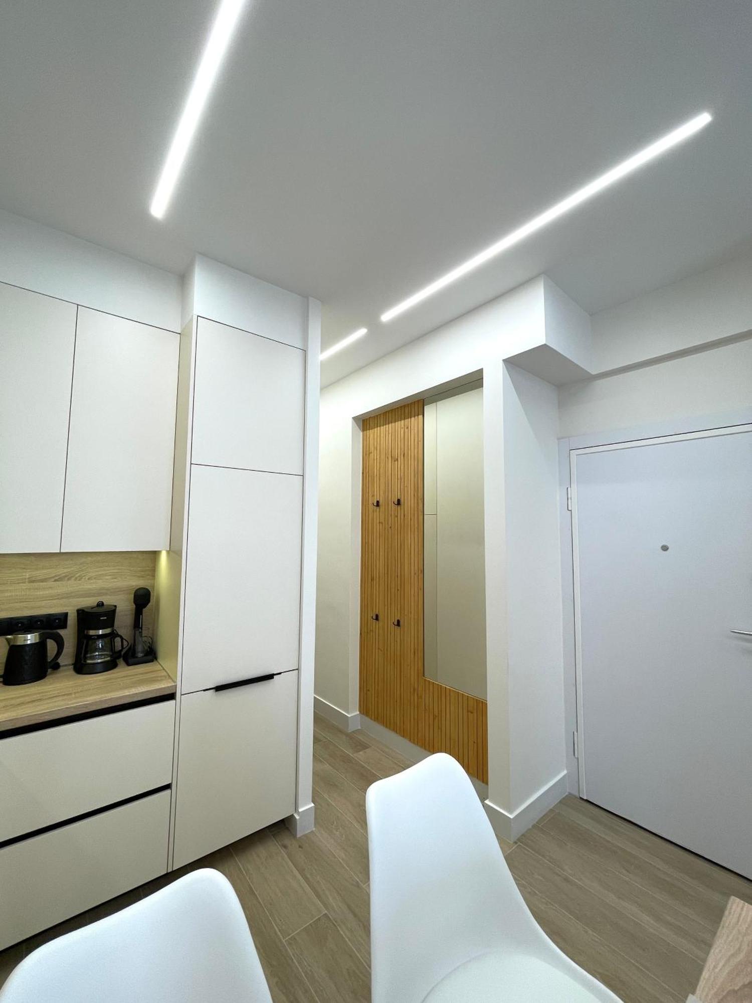 Aurora Apartment , In The Heart Of Атина Екстериор снимка