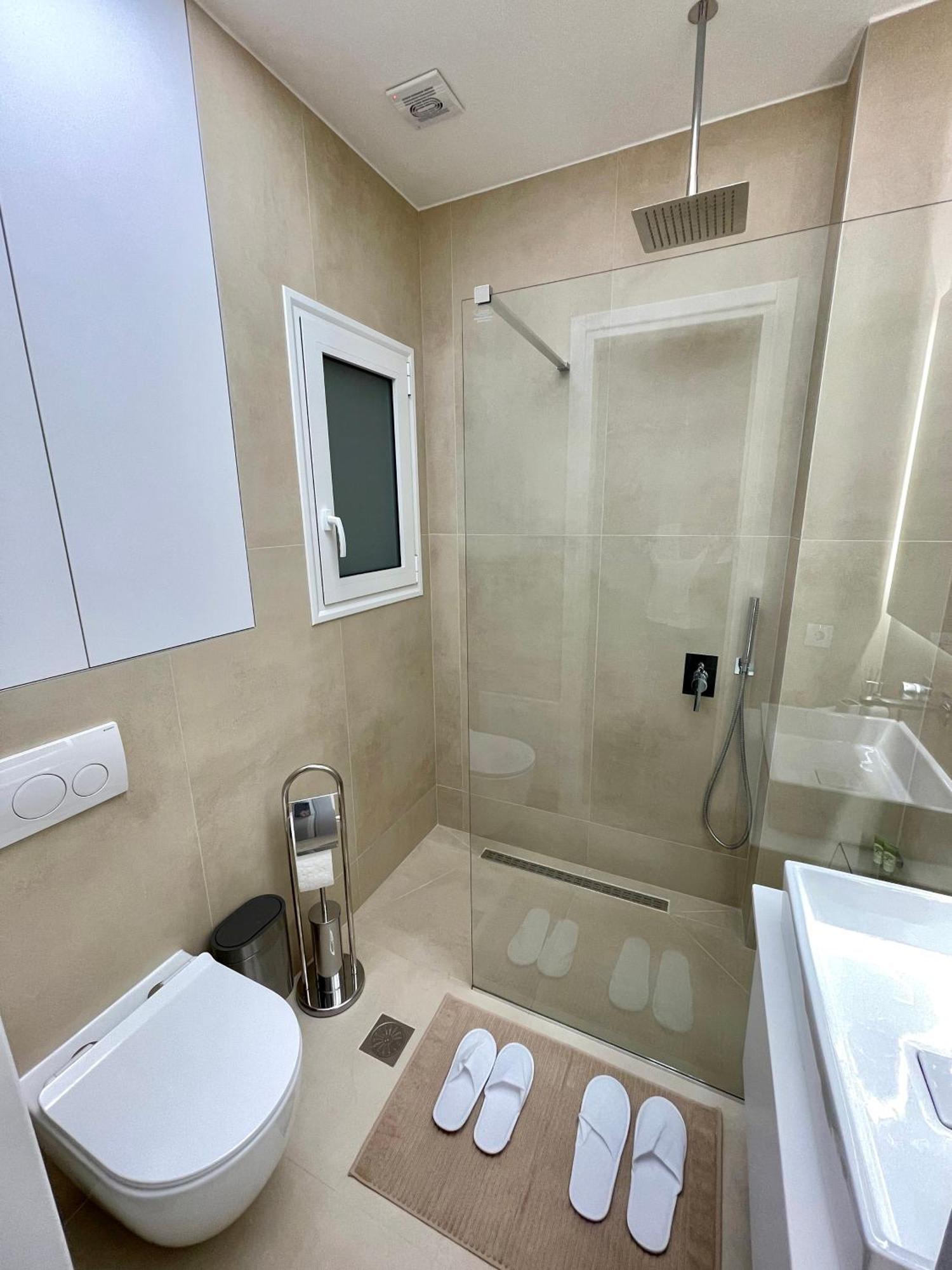 Aurora Apartment , In The Heart Of Атина Екстериор снимка