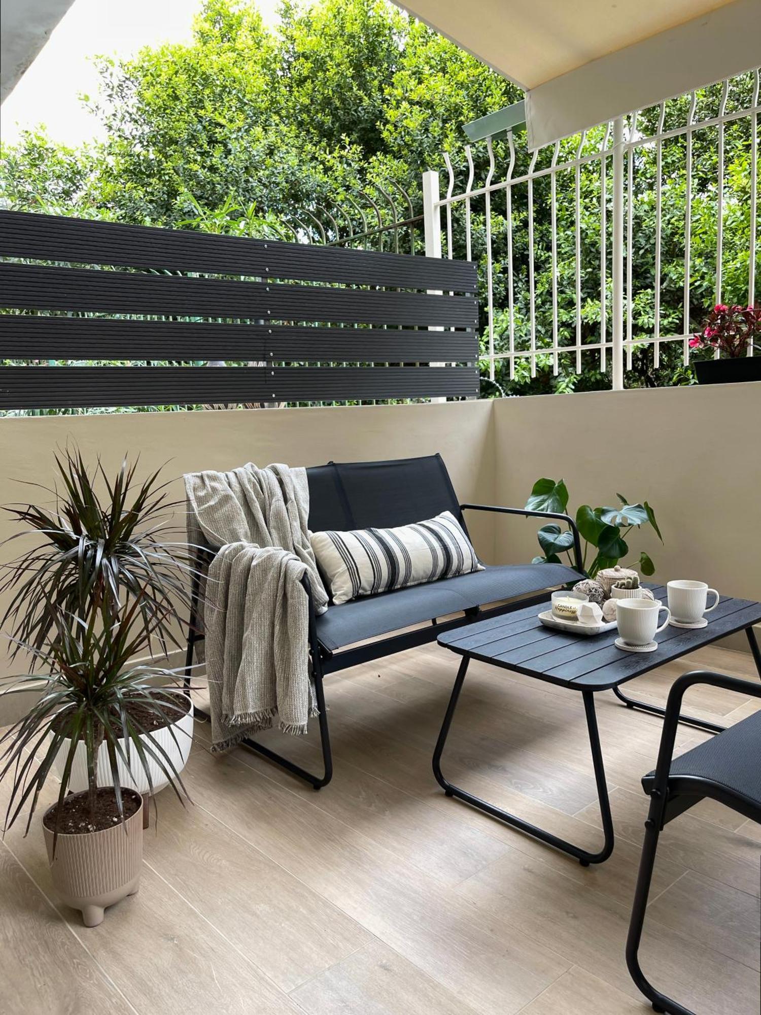 Aurora Apartment , In The Heart Of Атина Екстериор снимка